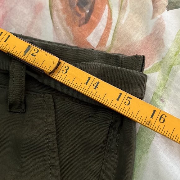 NWT New York and Company Belted Pull On Shorts - Picture 8 of 11